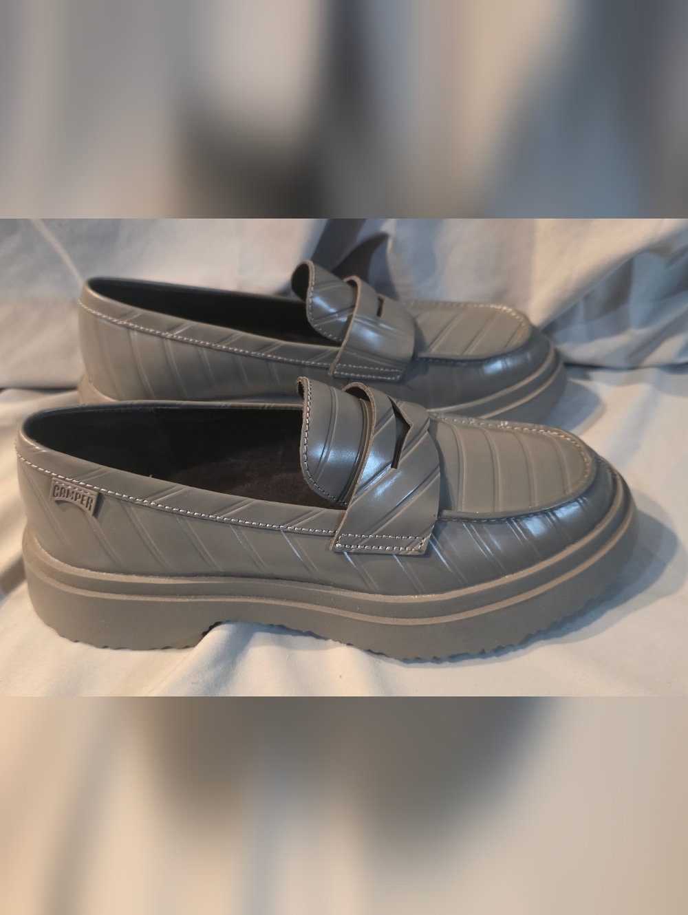 Camper Twins Gray Leather Loafers Women Size 38 US 7.5 NWOB